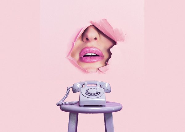 Découvrez l'univers captivant du téléphone rose !